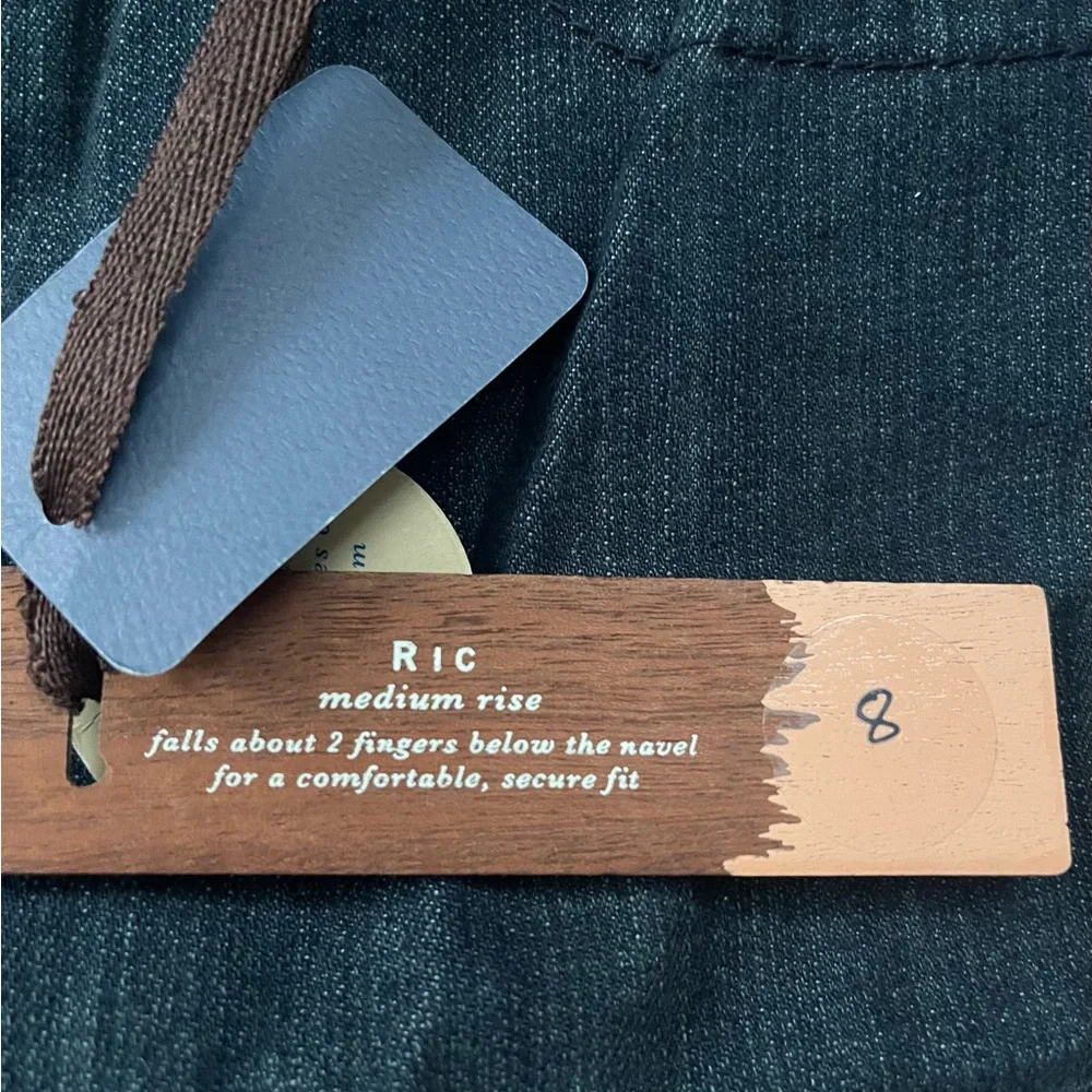 Christopherblue jeans - Picture 7 of 7